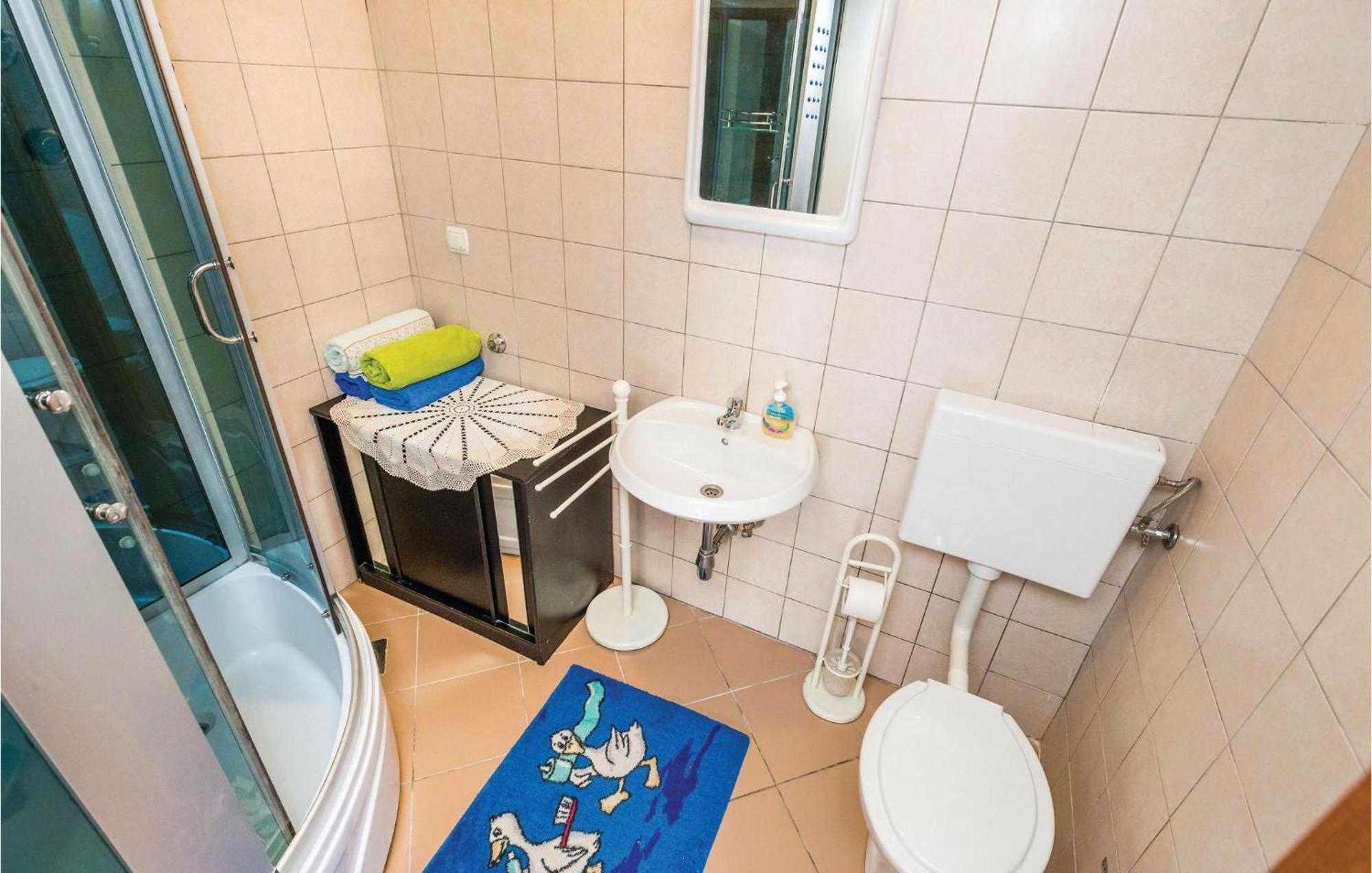 Nice Apartment In Matulji With Kitchen Esterno foto