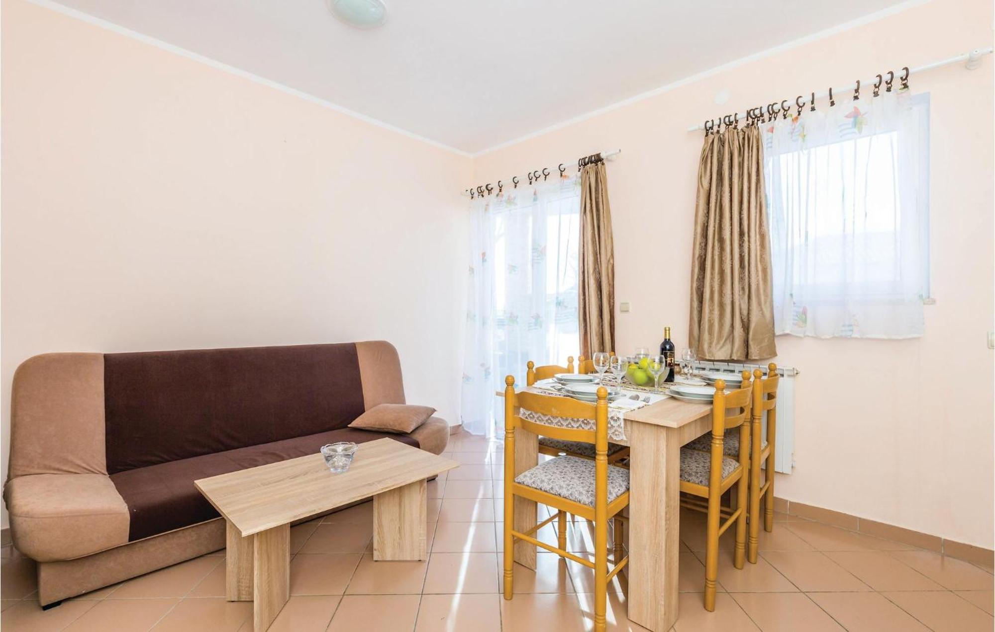 Nice Apartment In Matulji With Kitchen Esterno foto